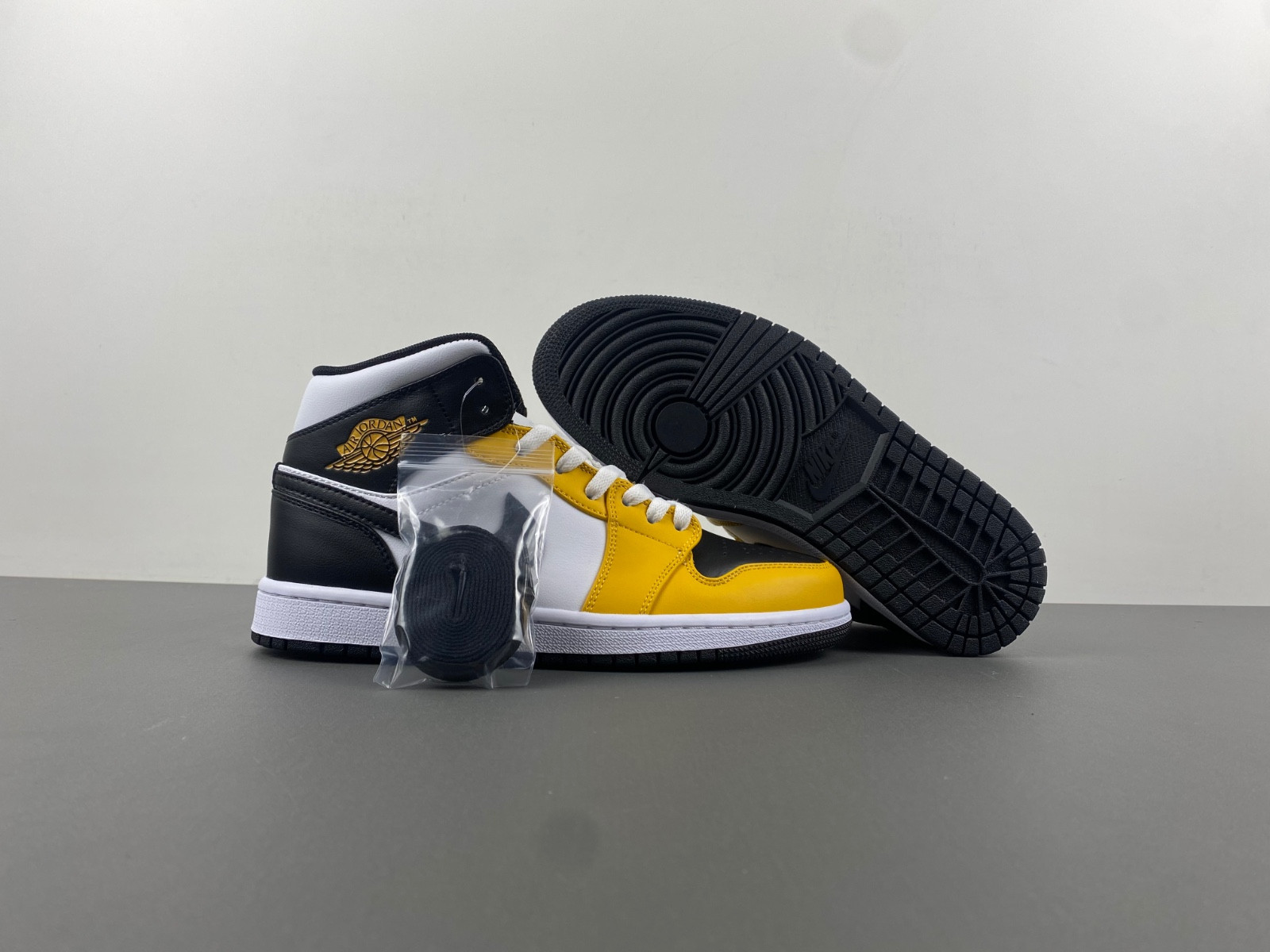 air jordan 1 mid yellow ochre dq8426-701