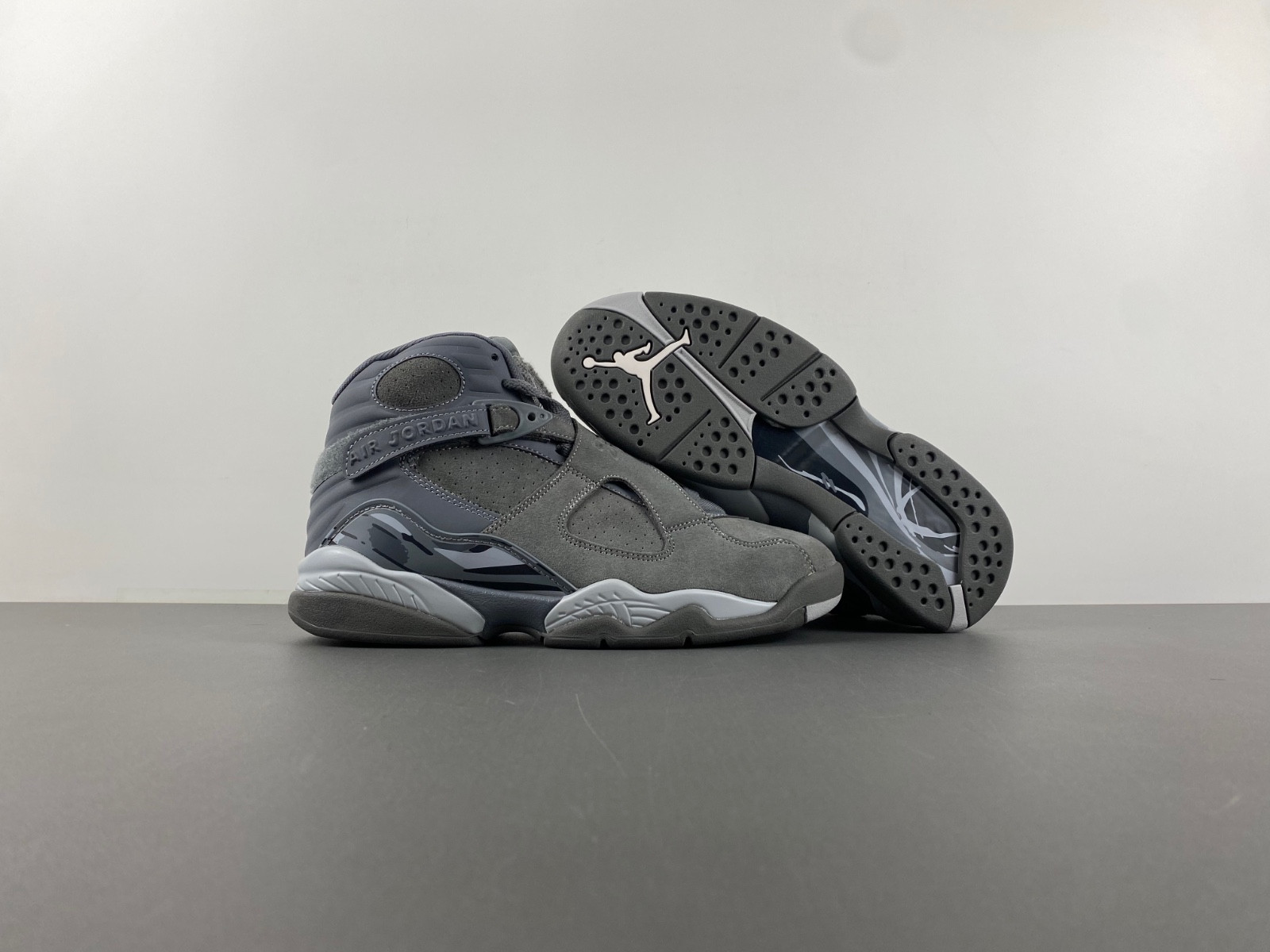 Air Jordan 8 Retro Cool Grey 305381-014