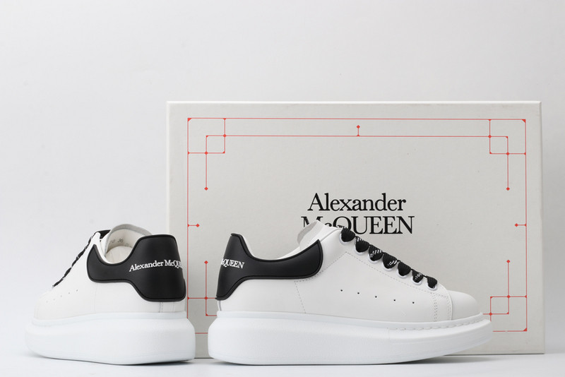 alexer mceen sneakers