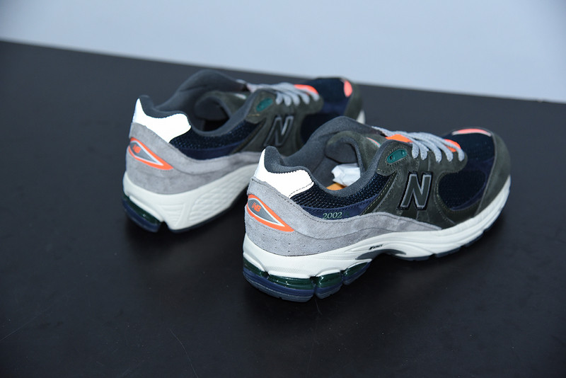 new balance ml2002ra