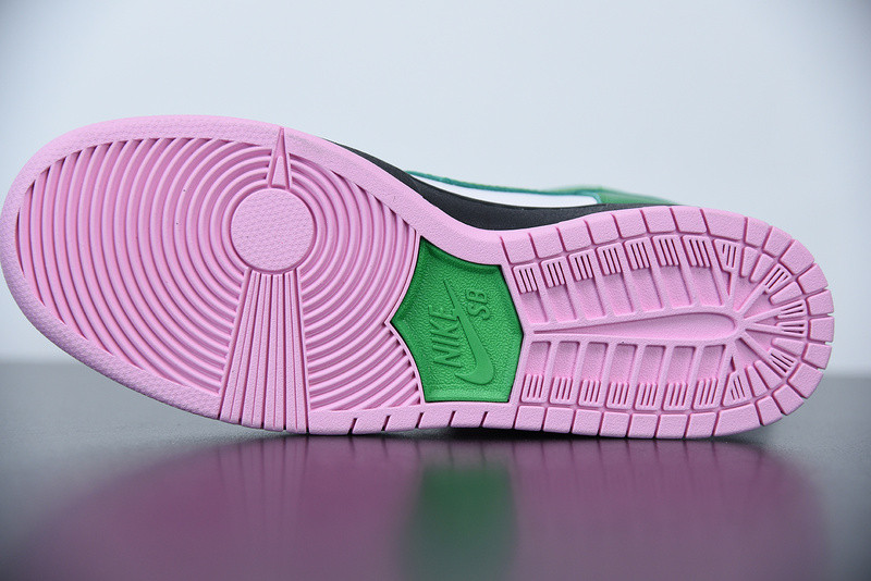 nike sb dunk high invert celtics cu7349-001