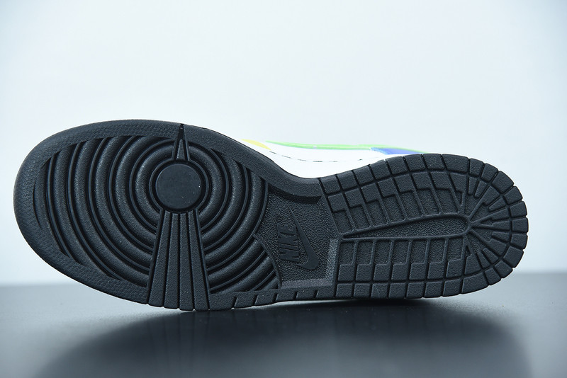 nike sb dunk low green strike dd1503-106