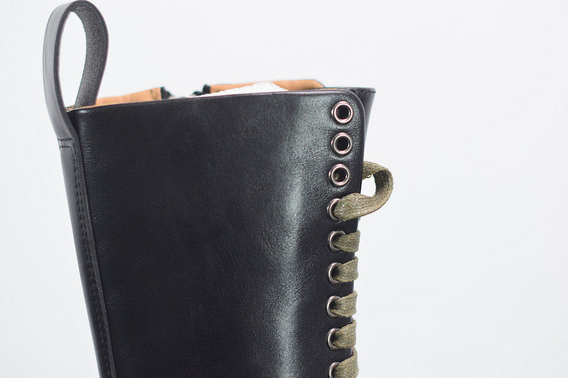 Bo*te*ga ve*ne*ta sneaker