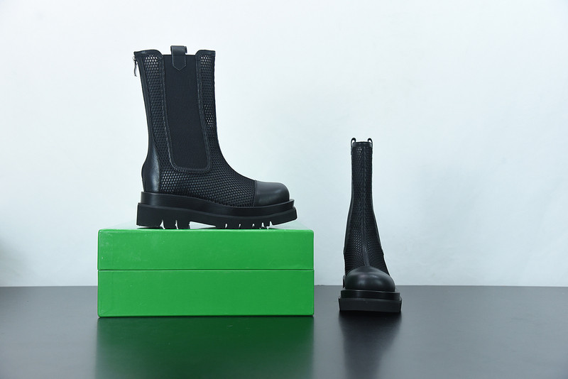 Bo*te*ga ve*ne*ta sneaker