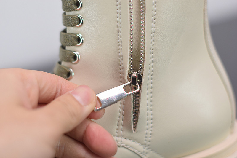 Bo*te*ga ve*ne*ta sneaker