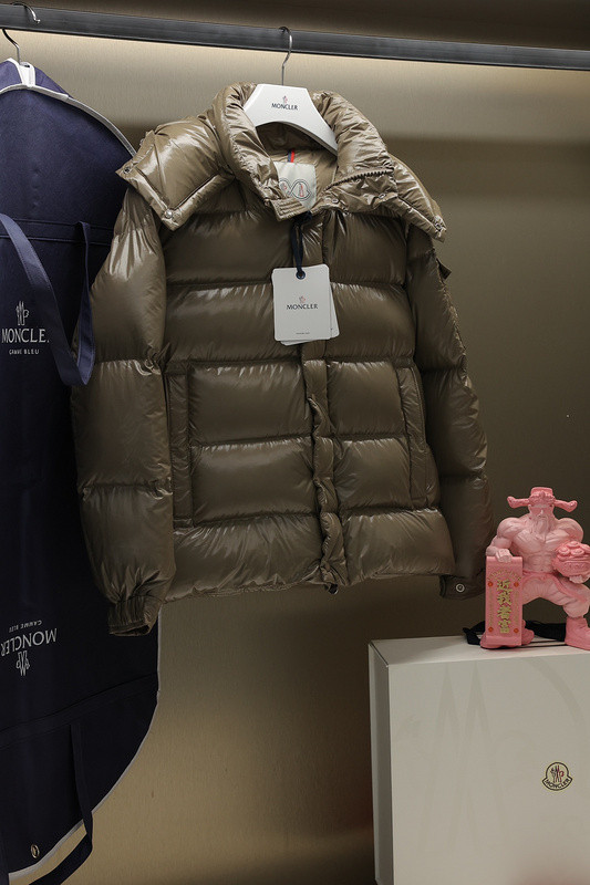 Moncler
