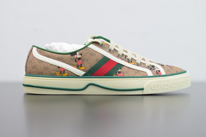 g*u*i ace embroidered low-top sneaker