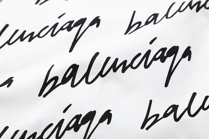 Ba*len*cia*ga clothes