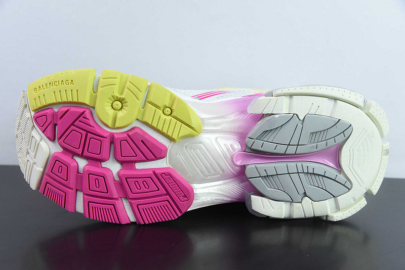 Ba*len*cia*ga runner sneaker