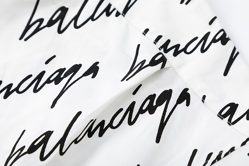 Ba*len*cia*ga clothes