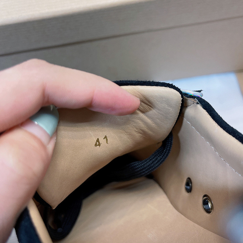 chian louin low top sneaker