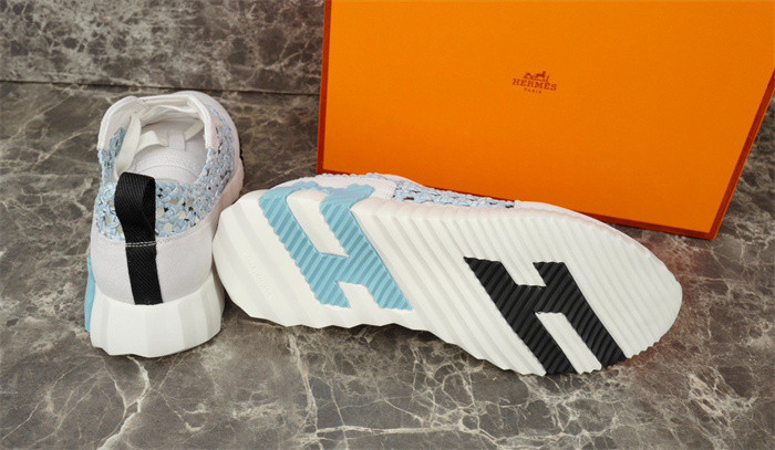 H**mes sneaker