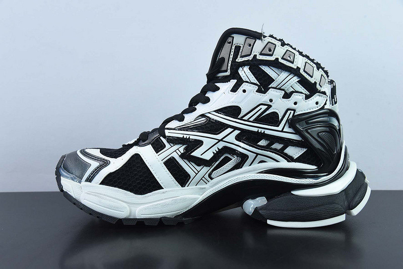 Ba*len*cia*ga runner sneaker