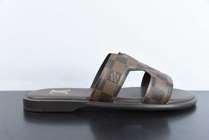 lvt sandals