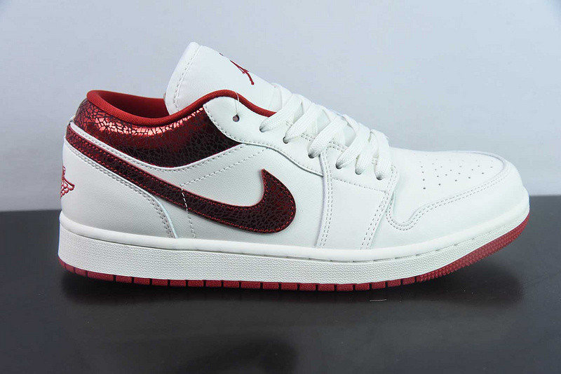 Air Jordan 1 Low SE WMNS Sail / Varsity Red HJ9338-106