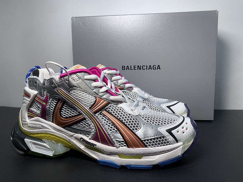 Ba*len*cia*ga runner sneaker