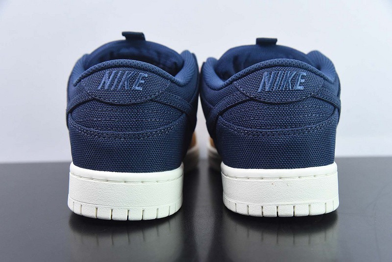 nike sb dunk low "midnight navy/ochre" dx6775-400