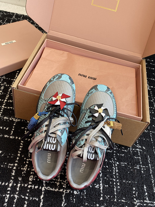 MIUMIU SNEAKER