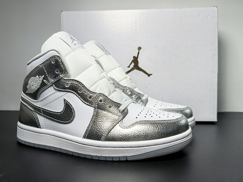 Air Jordan 1 Mid SE Metallic Silver FN5031-100