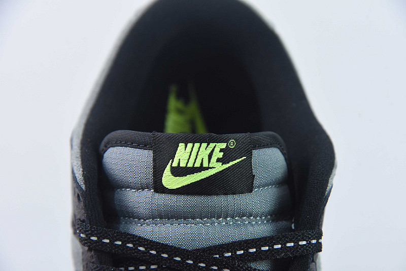 nike dunk low "black/grey/neon green" fq2205-001