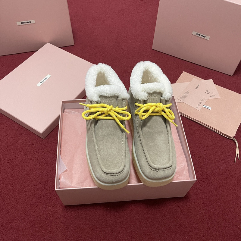 mIUMIU SNEAKER