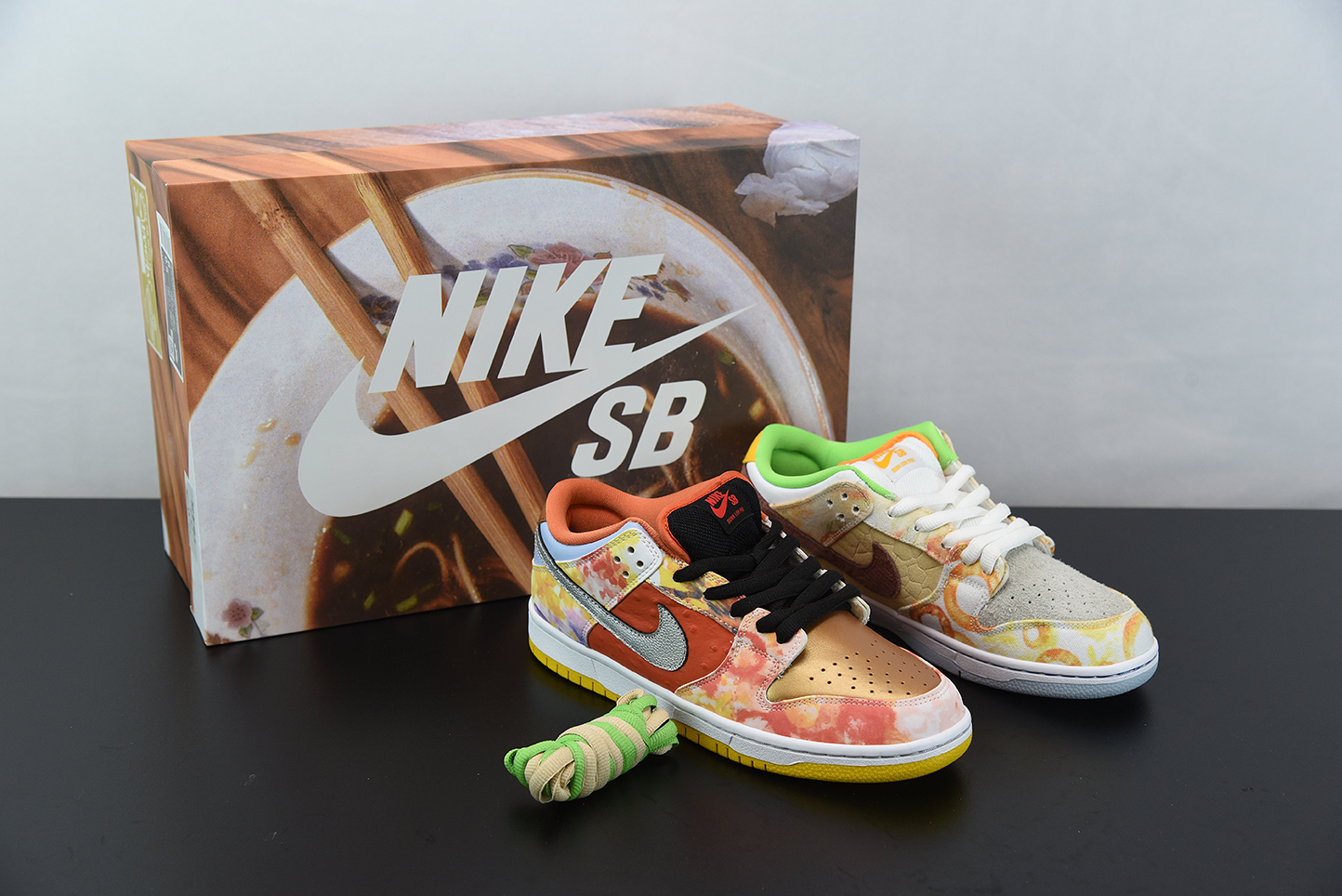 nike sb dunk low “cny” cv1628-800